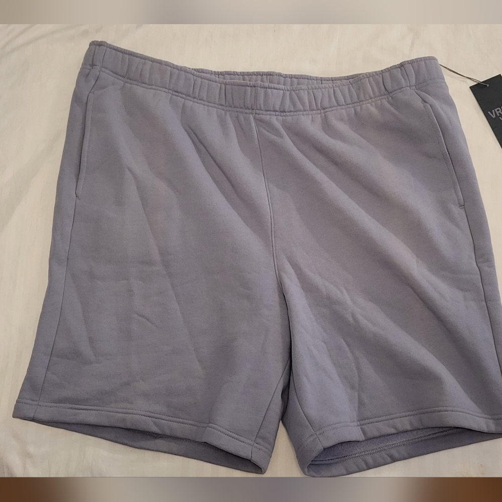 Men's Athletic Shorts in Light Gray